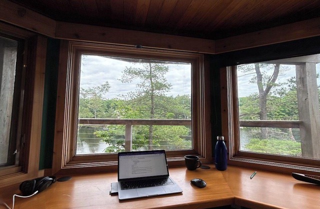 Entire Cottage on Waterfront - South Lake Muskoka