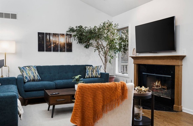 Entire Home Near Ann Arbor/Family Friendly