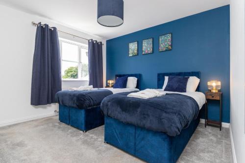 Entire House - Contractor's, Families & More