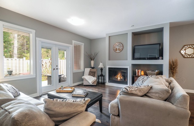 Entire House in Campbell River