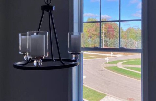 Entire house - newly built, open layout, long term OK - pet friendly!