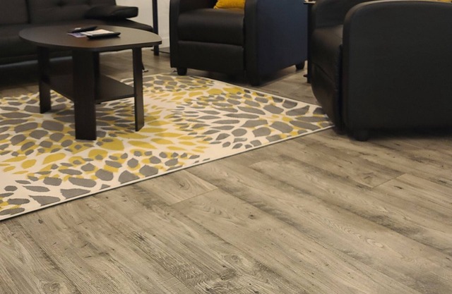 Entire Modern Home in a Safe Neighborhood