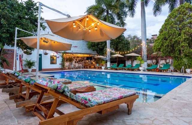 Entre Palmas Casa Hotel