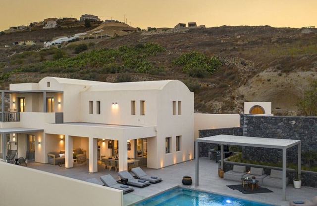 Eolia Gold Villa with Private Heated Pool