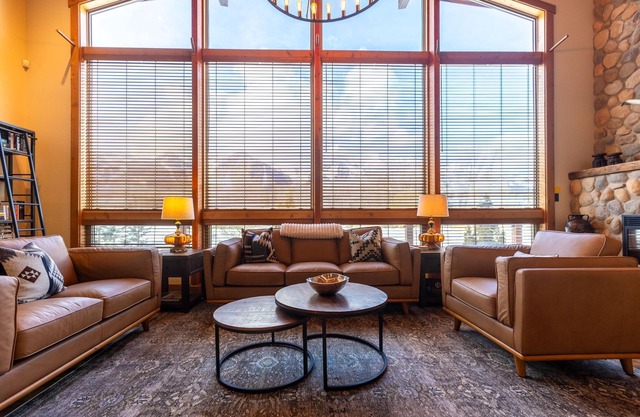 Epic Views with Hot Tub, Sauna & Fitness Room.