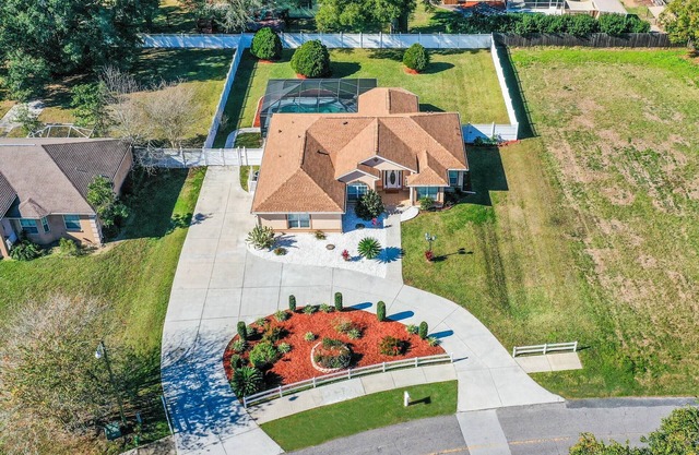 Equestrian Paradise w/Swimming Pool 12 min to WEC Walk to Food, Mall, Shops