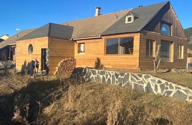 Equipped studio at the foot of the Quillane ski slopes