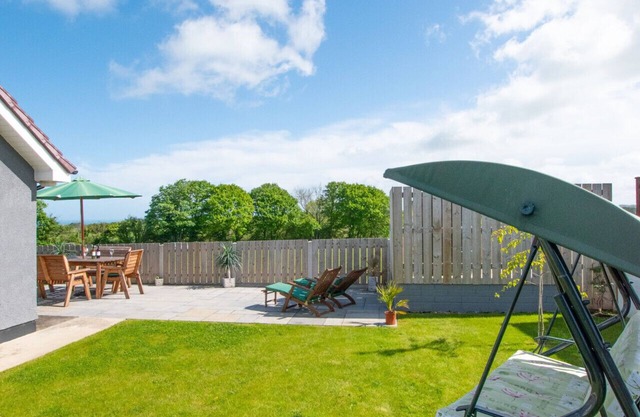 Erw Las - Three Bedroom House, Sleeps 6