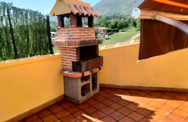 Big House with Barbecue and Fireplace