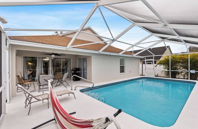 Escape to Florida Luxury – Lake View Pool Home in Lutz!