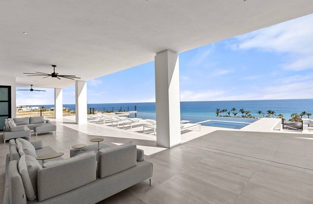 Escape to Paradise: Experience the Ultimate Luxury at Cabo San Jose Villa 1043