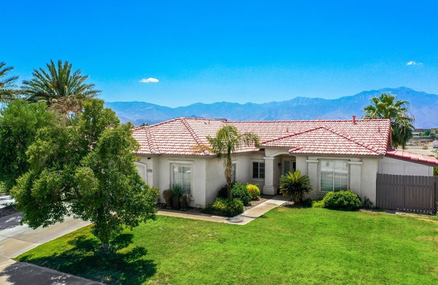 Escape to your Desert Hideaway! nRVC-1541