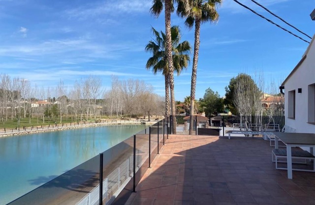 Espectacular Casa en el Lago Playamonte, Ideal Para Familias