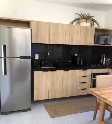 Essence - B004 - Milagres