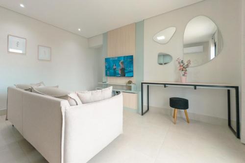 Estiloso, Central e Lindo