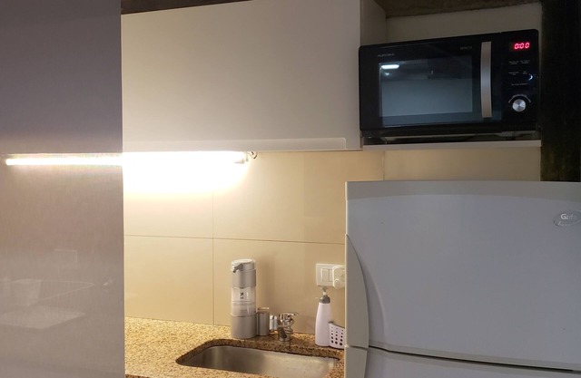 Estudio luminoso 1 persona con cochera ideal coworking La Plata