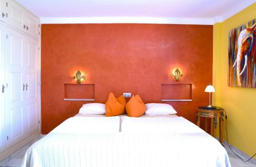 Estudio superior con vistas y pequeña terraza en Maro