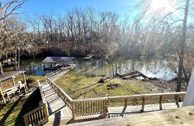 Eufaula AL Lake Front 2 Houses With Dock Great View Sleeps 10 Comfortably
