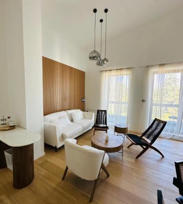 Euphoria Suite C302