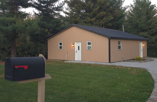 Evergreen Edge - 1 mile from town!