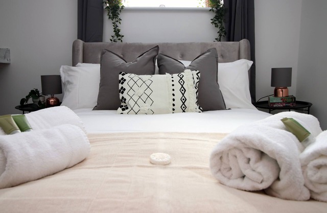 Eveswell Studios | Standard | Studio 6