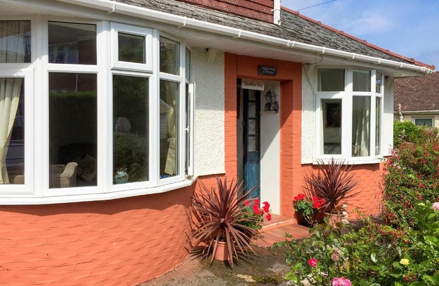 Ewenny Cottage