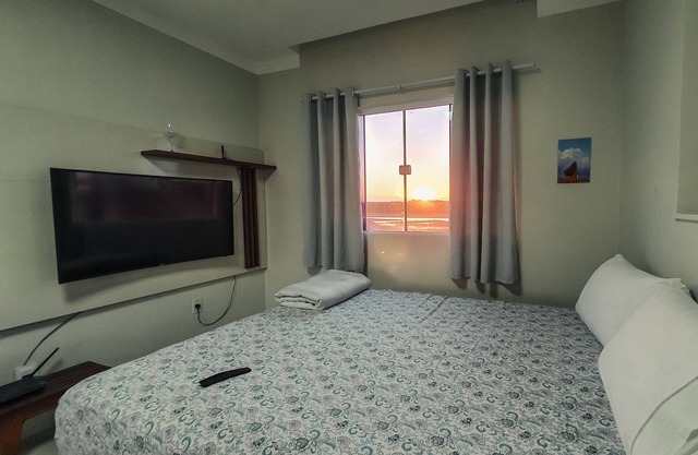 Excelente Casa com Churrasqueira e ar Condicionado em Arembepe