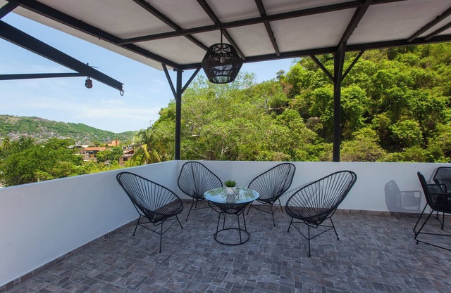 Excellent for long stays, well located, quiet and ideal for families.