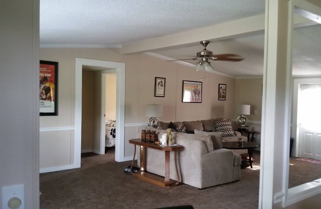 Exceptional find! Chapel Hill Tn. Private home on 8 private acres.