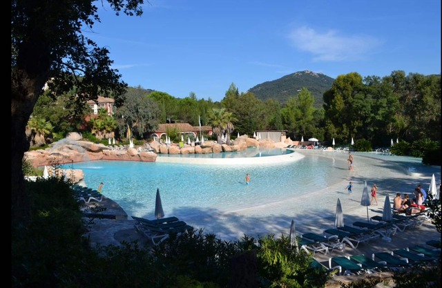 Exceptional sea view, 2 bedrooms, 2 bathrooms, The restanques of Saint-Tropez, Pierre & Vacances