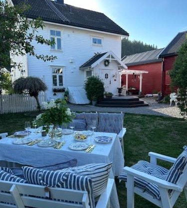 Exclusive 1920 century villa 10 min from AirPort