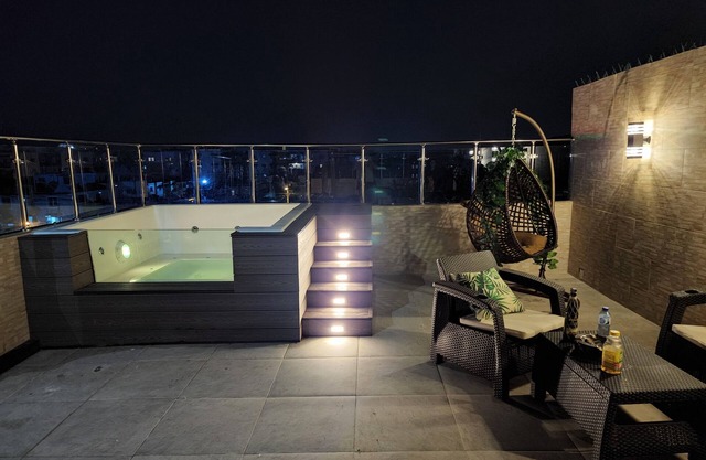 Exclusive and Beautiful Penthouse with Jacuzzi
