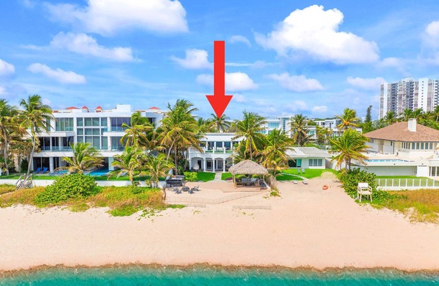 Exclusive Beachfront with Sauna and Gym