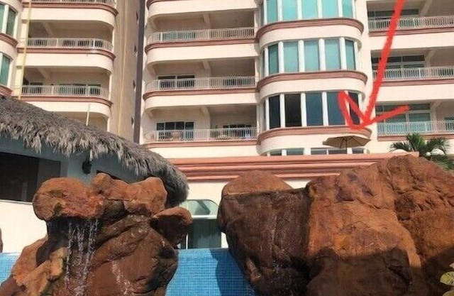 Exclusive condominium 3 bedrooms, ocean front.n
