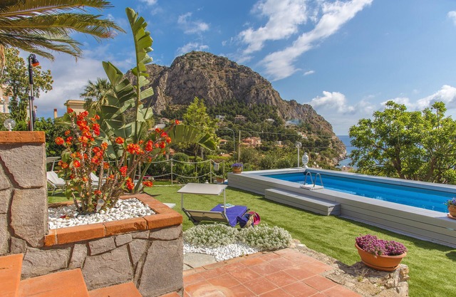 Exclusive Luxury La Villa Di Sofia with swimming pool a few km from Palermo