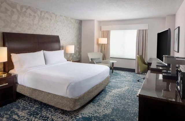 Exclusive NIH Stay Pet Friendly Near Red Line Metro And Attractions