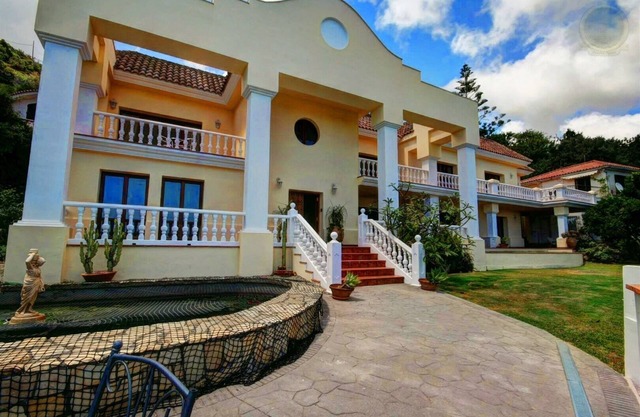 Exclusive Villa With Private Pool And Panoramic Sea Views