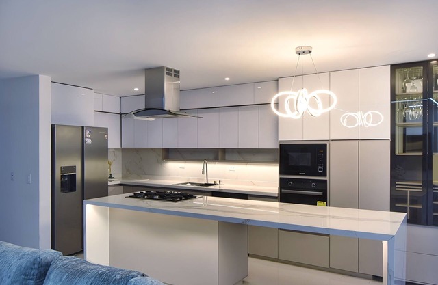 Exclusividad en el cono histórico de Cali, con terraza y comodidad garantizada.