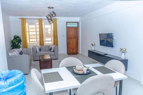 Executive 1BR Apartment in Elgonview close to Reale Hospital