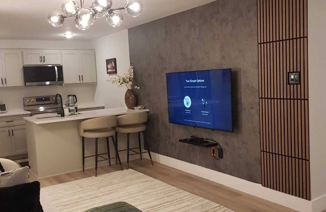 Executive 2 Bedroom 1 Bathroom Apartment