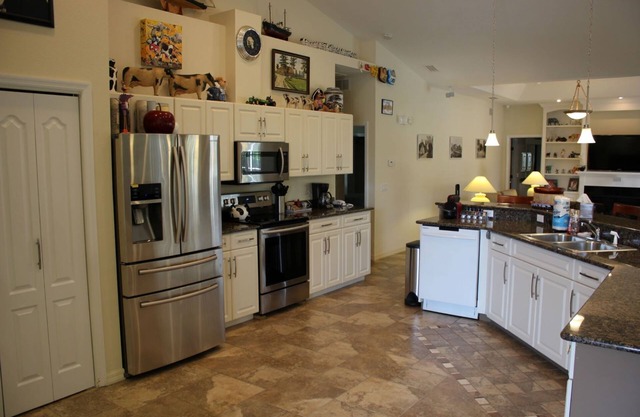 Executive 3 Bedroom Pool Home