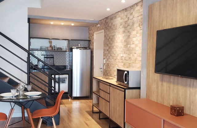 EXECUTIVE DUPLEX APARTMENT AT VISION WORK & LIVE