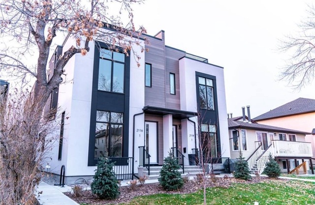 Executive home, Rooftop Deck, close to Foothills Med Ctr, Kensington Plaza & DT