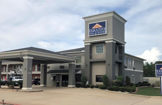 Executive Inn and Suites Joaquin