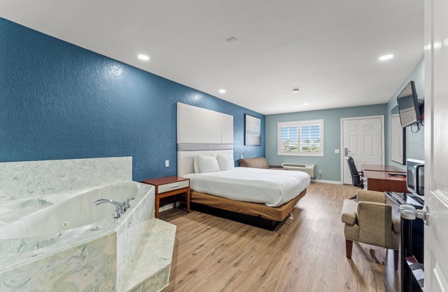 Executive Inn and Suites