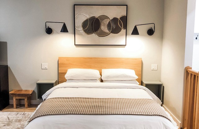 Executive Spa Country Getaway near Powell River.