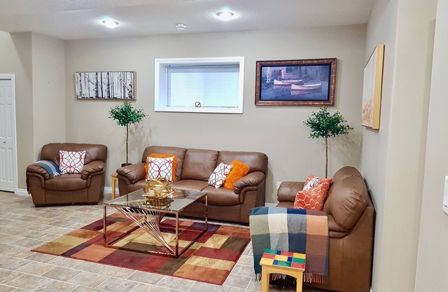 ❤️Executive Suite❤️By 2 Shopping Centres, Costco .