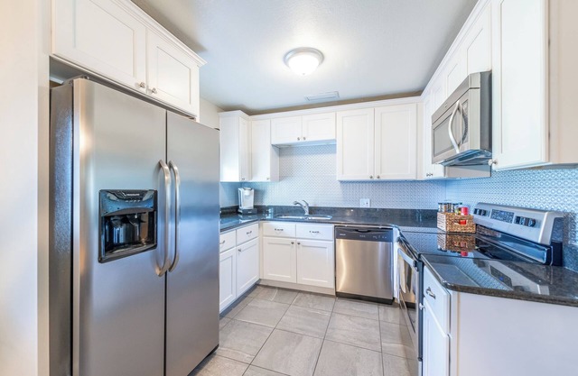 Experience charming downtown Winter Garden! 1 block from it all!