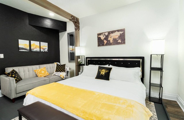 Experience Comfort and Convenience in Our Charming SLC Studio