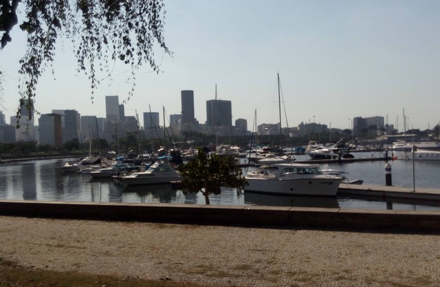 Experience Glory in a beautiful and comfortable apartment